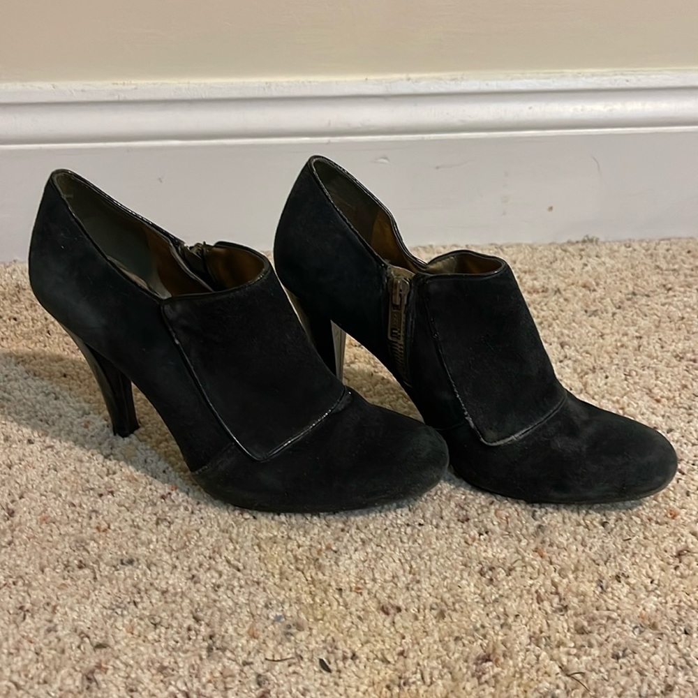 Enzo Angiolini Black Stiletto Heels